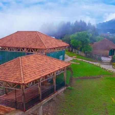 Hotel Kitabi Ecocenter Gabegi Zewnętrze zdjęcie